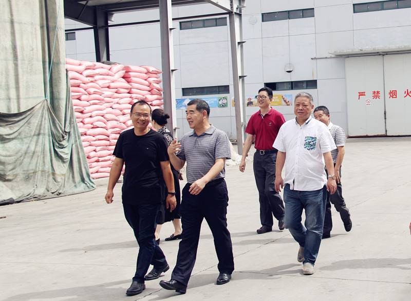 省社副主任、省農(nóng)合聯(lián)執(zhí)委會(huì)副主任張建蒞臨臺(tái)